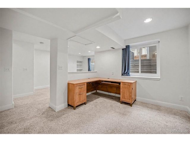 9308 Wolfe Dr, Highlands Ranch, CO 80129