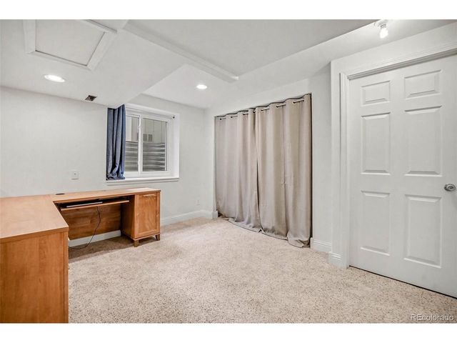 9308 Wolfe Dr, Highlands Ranch, CO 80129