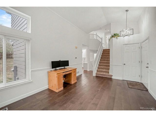 9308 Wolfe Dr, Highlands Ranch, CO 80129