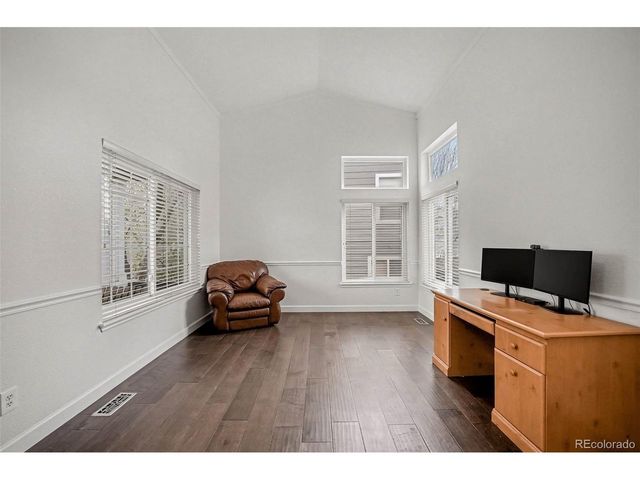 9308 Wolfe Dr, Highlands Ranch, CO 80129