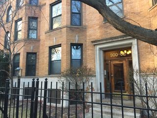 902 W Grace Street 1, Chicago, IL 60613