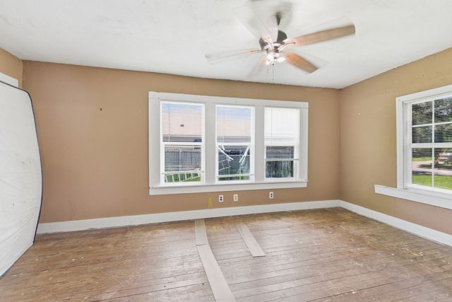 317 Billingslea Drive, Mansfield, TX 76063