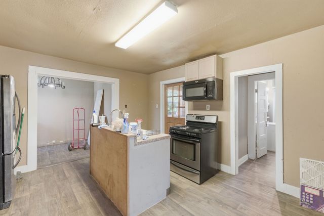 317 Billingslea Drive, Mansfield, TX 76063