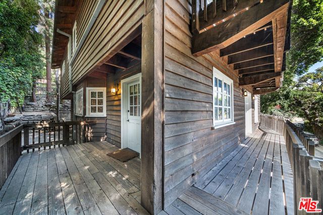 8497 Harold Way, Los Angeles, CA 90069
