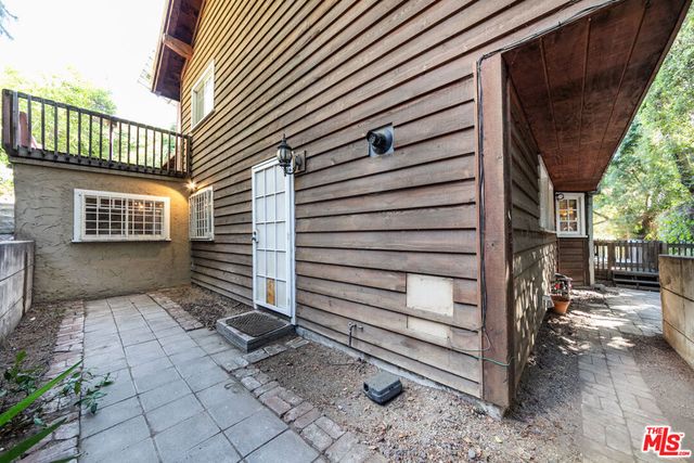 8497 Harold Way, Los Angeles, CA 90069