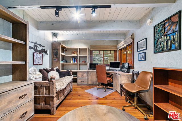 8497 Harold Way, Los Angeles, CA 90069