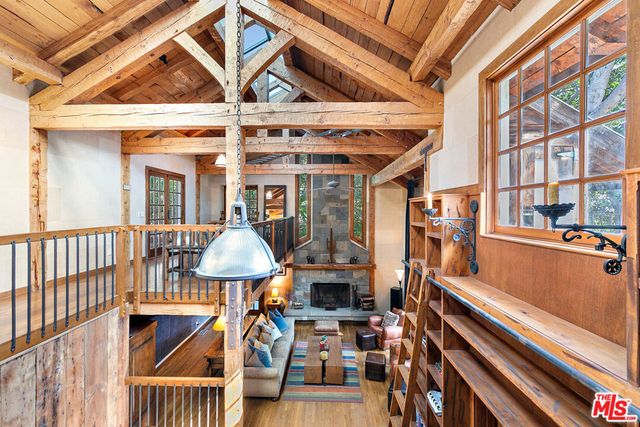 8497 Harold Way, Los Angeles, CA 90069