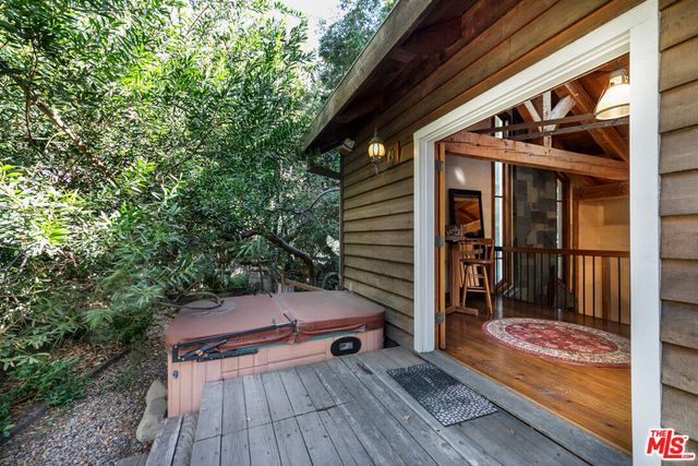 8497 Harold Way, Los Angeles, CA 90069