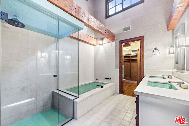 8497 Harold Way, Los Angeles, CA 90069