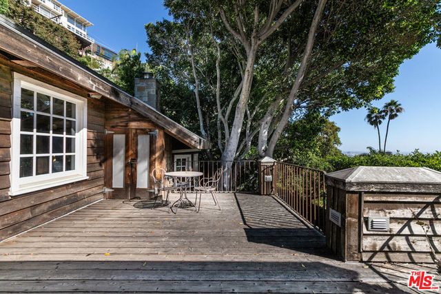8497 Harold Way, Los Angeles, CA 90069