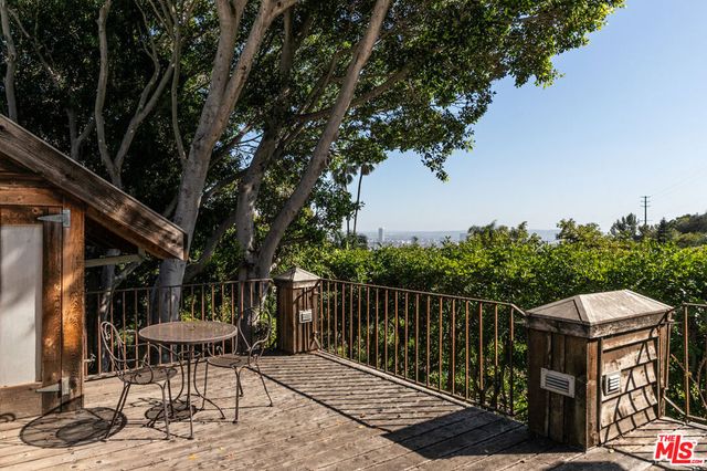 8497 Harold Way, Los Angeles, CA 90069