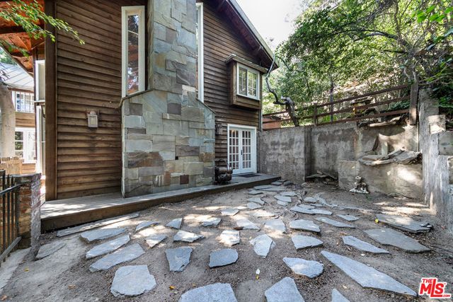 8497 Harold Way, Los Angeles, CA 90069