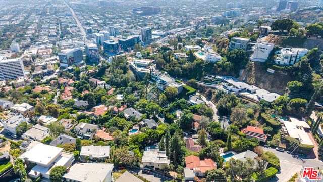 8497 Harold Way, Los Angeles, CA 90069