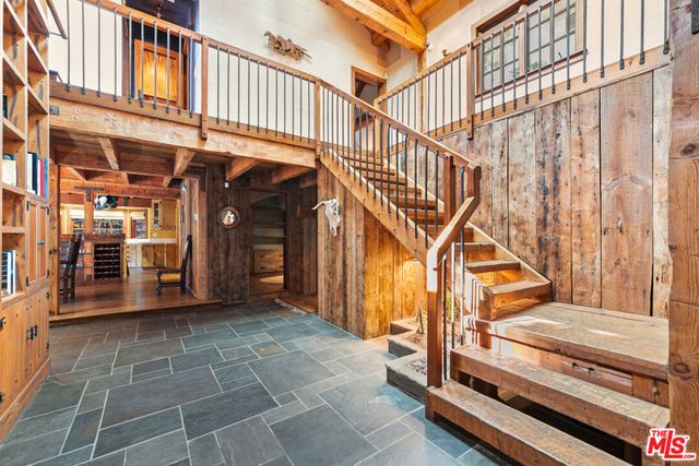 8497 Harold Way, Los Angeles, CA 90069