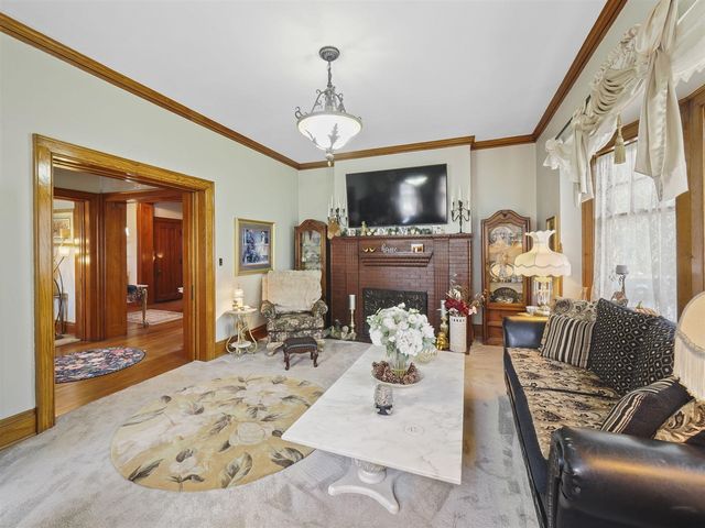 516 Maple Street, Manistee, MI 49660