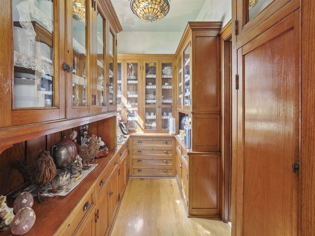 516 Maple Street, Manistee, MI 49660