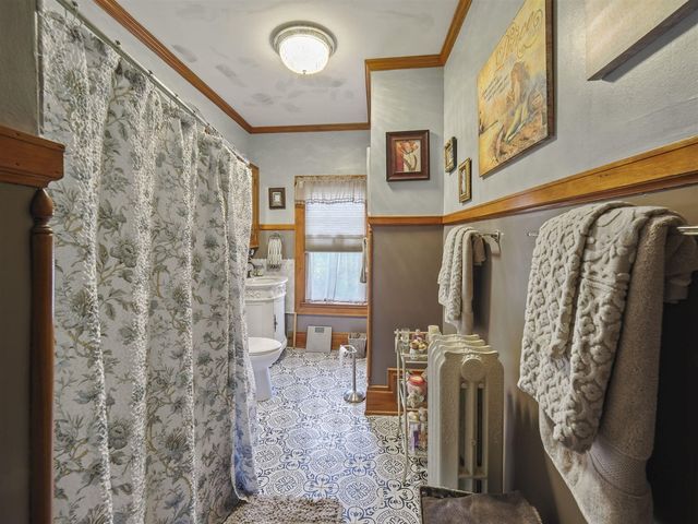 516 Maple Street, Manistee, MI 49660