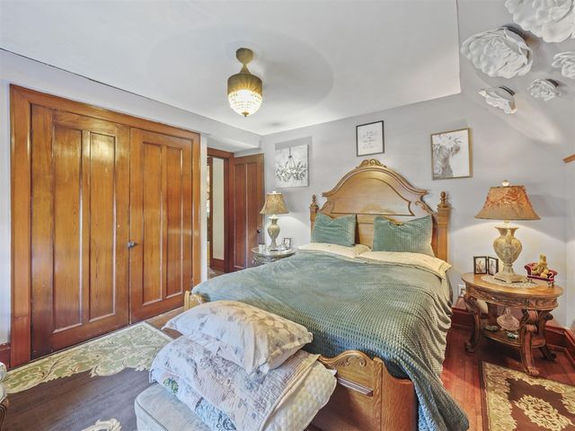 516 Maple Street, Manistee, MI 49660