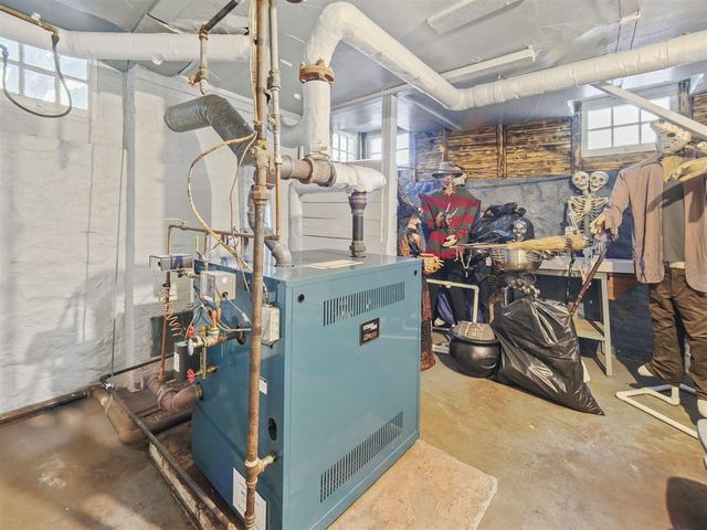 516 Maple Street, Manistee, MI 49660