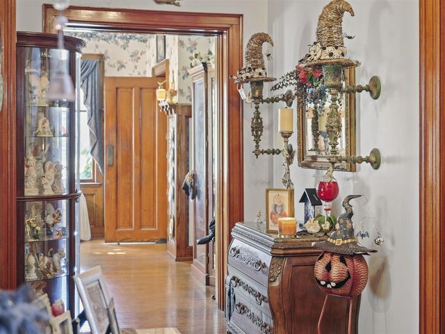 516 Maple Street, Manistee, MI 49660