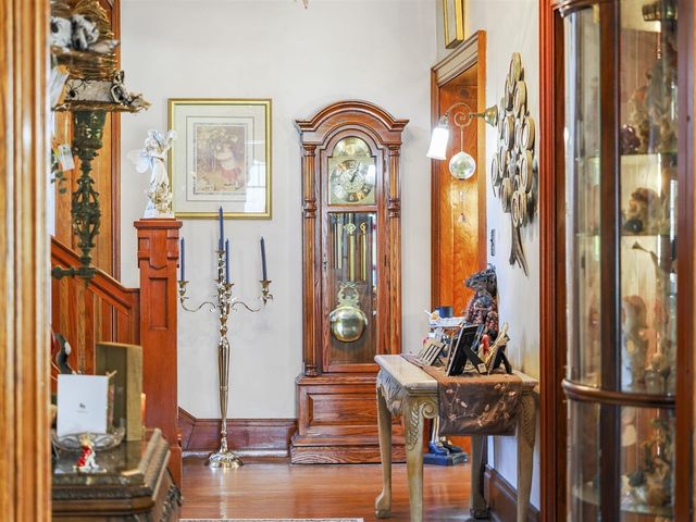 516 Maple Street, Manistee, MI 49660