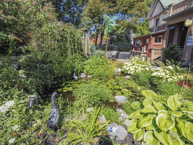 516 Maple Street, Manistee, MI 49660