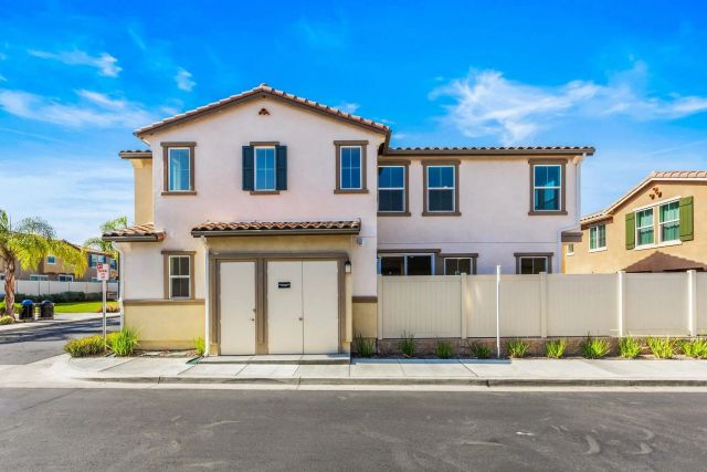505 Pinedale, Vista, CA 92081