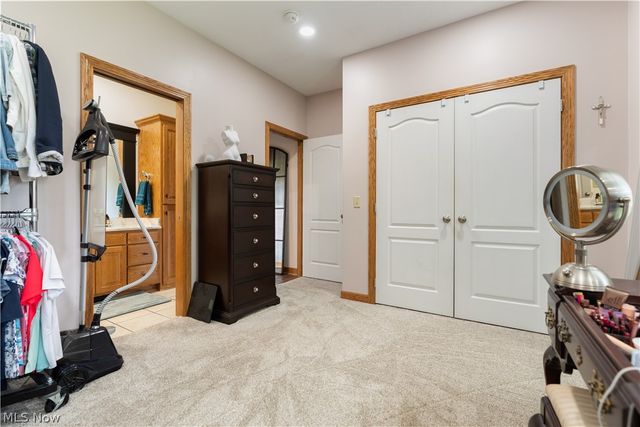4101 Cove Circle NW, Canton, OH 44708