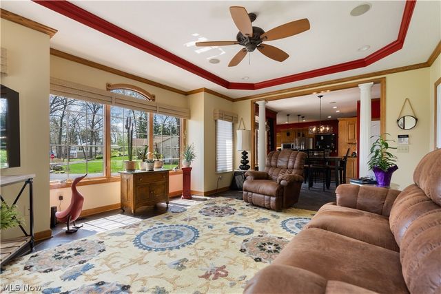 4101 Cove Circle NW, Canton, OH 44708