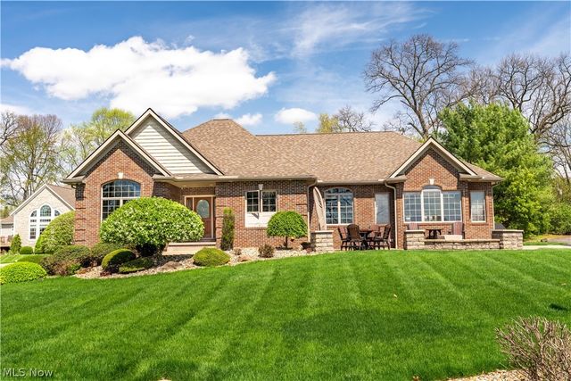 4101 Cove Circle NW, Canton, OH 44708
