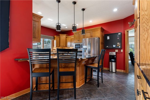 4101 Cove Circle NW, Canton, OH 44708