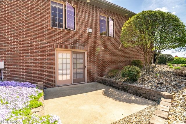 4101 Cove Circle NW, Canton, OH 44708