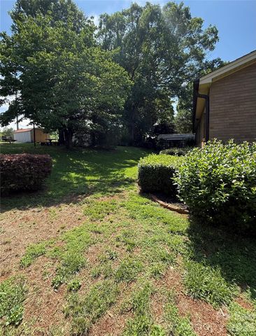 9108 Wilson Heights Avenue, Hildebran, NC 28637