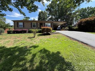 9108 Wilson Heights Avenue, Hildebran, NC 28637
