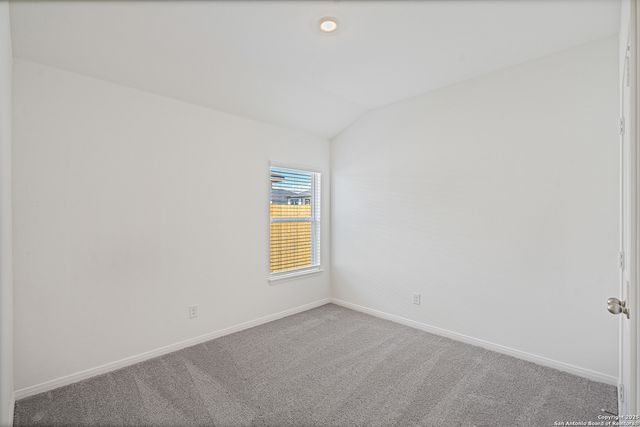 16140 Farmer, Lytle, TX 78052