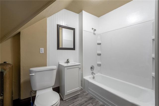 1421 Omaha Street, Eau Claire, WI 54703