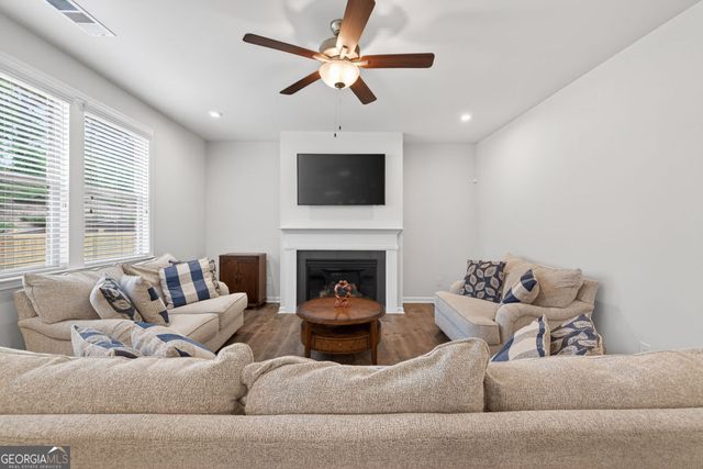 678 Saffron Boulevard, Lawrenceville, GA 30045