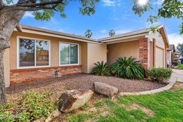 3133 E JOHN CABOT Drive, Phoenix, AZ 85032