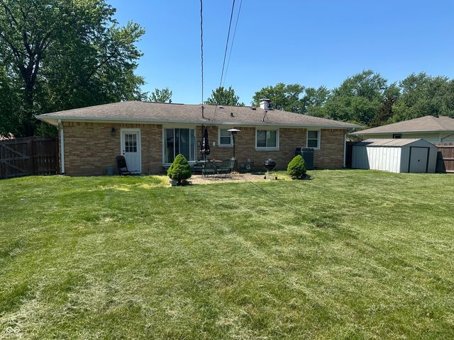 525 Sunset Boulevard, Greenwood, IN 46142
