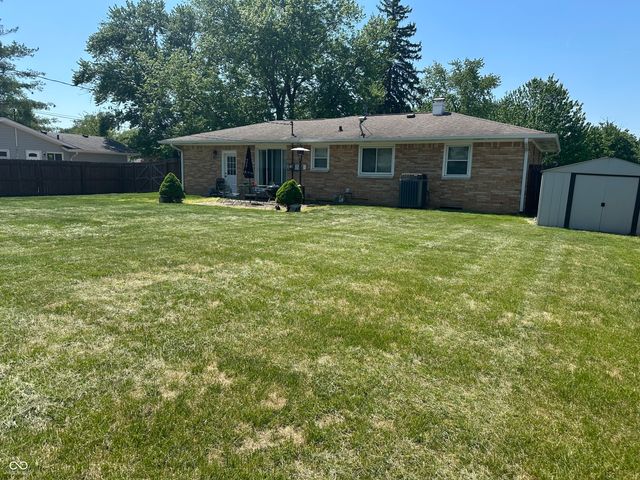 525 Sunset Boulevard, Greenwood, IN 46142