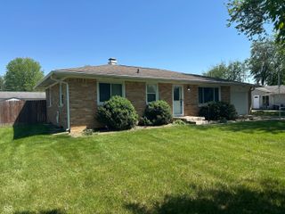 525 Sunset Boulevard, Greenwood, IN 46142