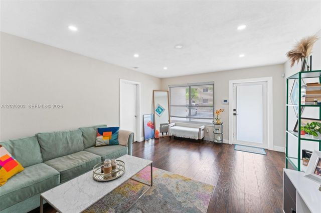 2311 SW 2nd St 0, Miami, FL 33135
