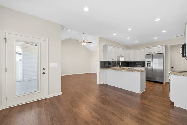 1825 Lexington Avenue, Hopkinsville, KY 42240