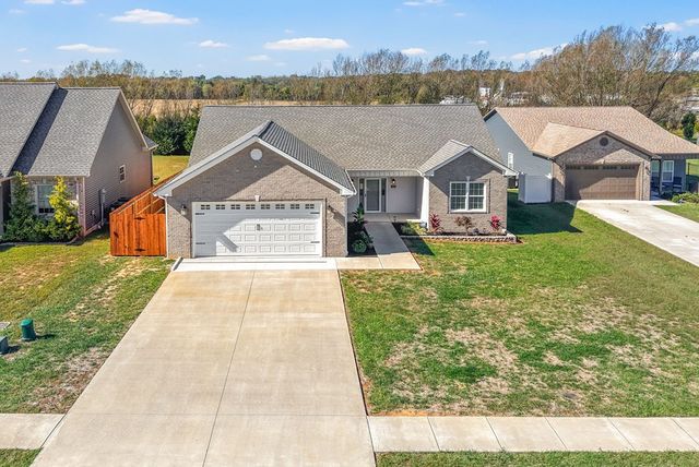 1825 Lexington Avenue, Hopkinsville, KY 42240