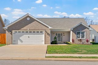 1825 Lexington Avenue, Hopkinsville, KY 42240