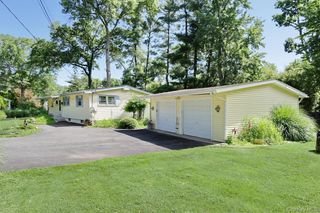 16 Heather Lane, West Nyack, NY 10994