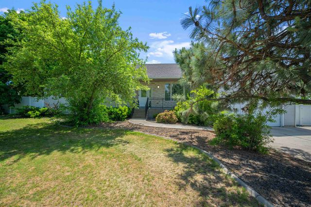 10206 E Tate Rd, Spokane, WA 99217