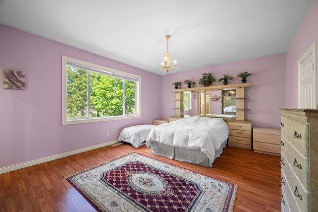 10206 E Tate Rd, Spokane, WA 99217