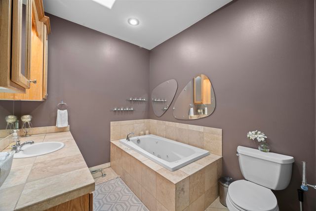 10206 E Tate Rd, Spokane, WA 99217