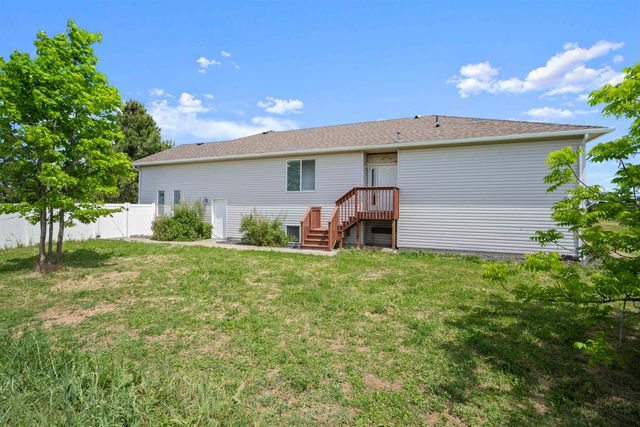 10206 E Tate Rd, Spokane, WA 99217